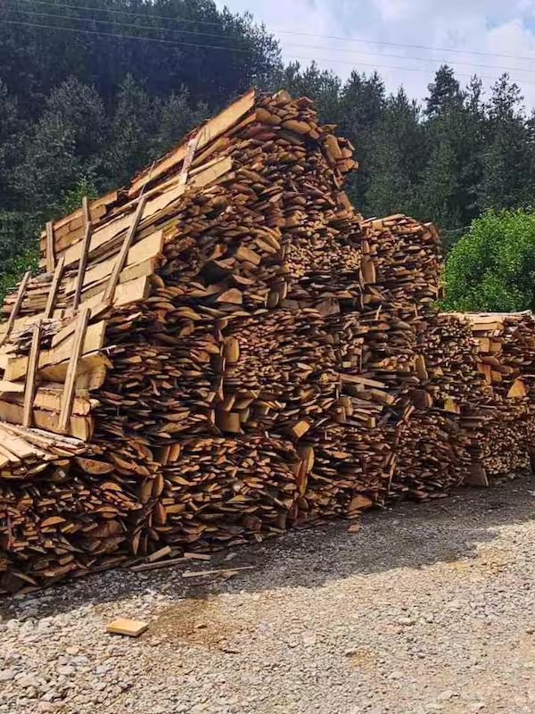 Skladištenje drvne sečke za isporuku